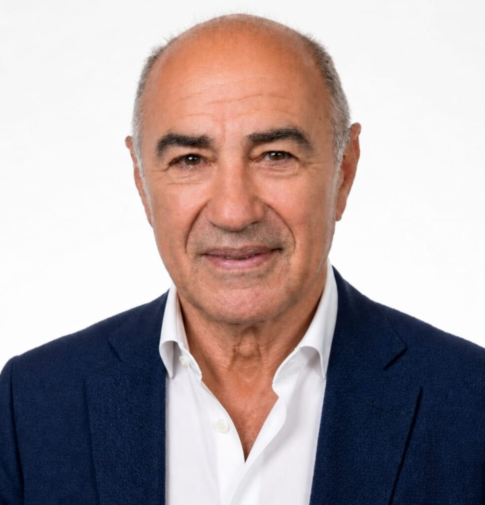bernardinomario bernardinomario
